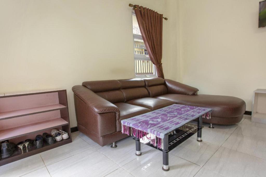 Reddoorz Syariah Near Transmart Mall Palembang Exterior photo
