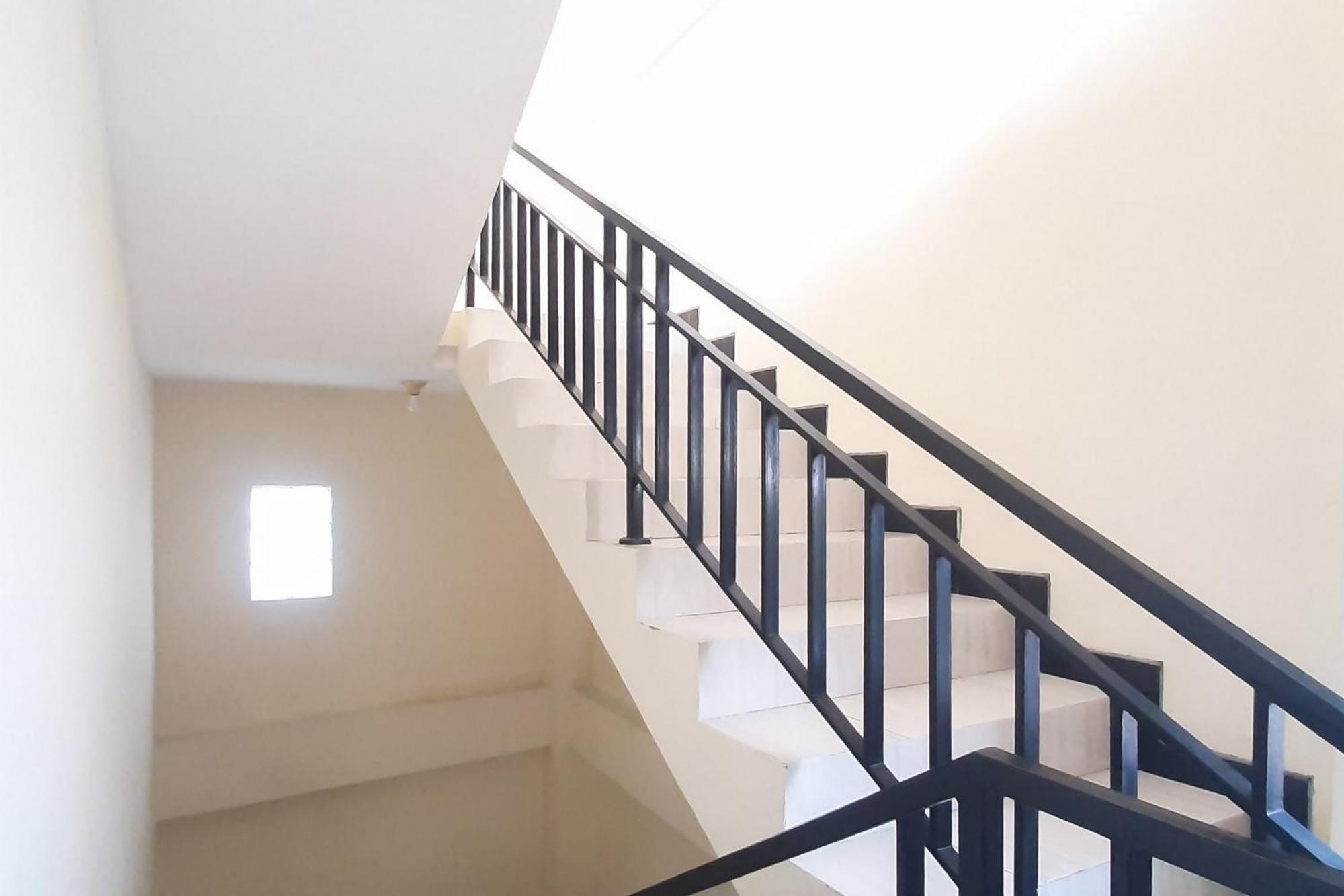 Reddoorz Syariah Near Transmart Mall Palembang Exterior photo